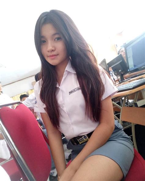 cantik ngentot|Ngentot ABG SMA super cantik